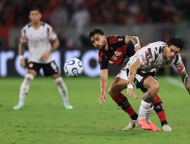 Flamengo protesta contra escalação de Rojo na Libertadores e busca eliminação do Estudiantes