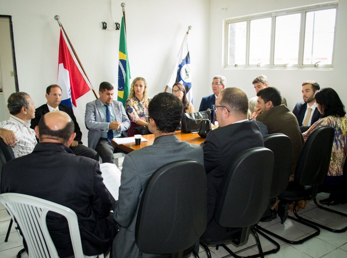 Prefeito e vereadores se unem na busca do sucesso de Atalaia
