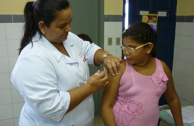 Saúde destaca a importância de completar a imunização de crianças e adolescentes