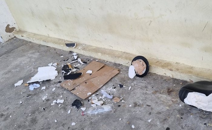 Imagem destruída na Igreja Matriz de São José