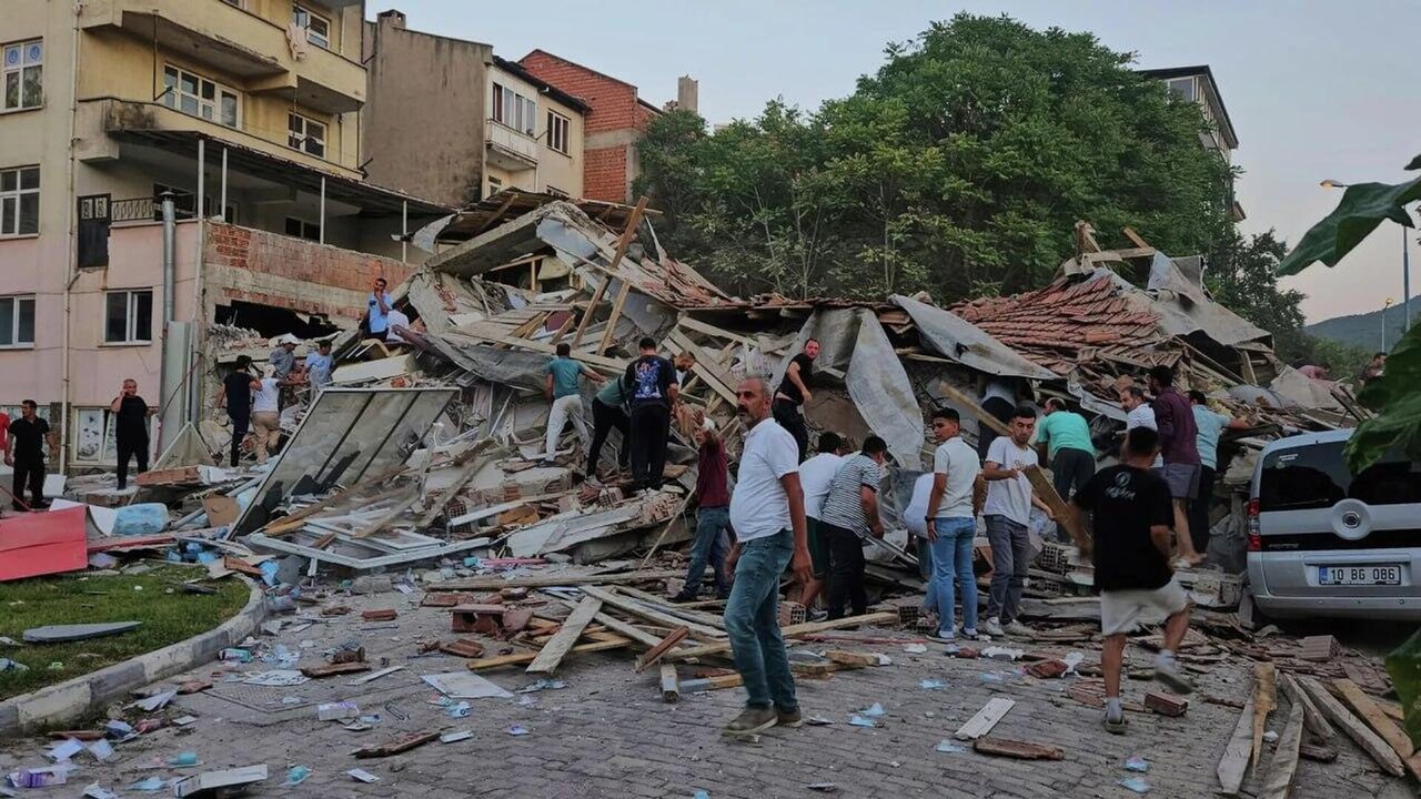 🫨 Turquia em uma zona de alto risco: sismólogo adverte sobre riscos e inevitabilidade de terremoto intenso