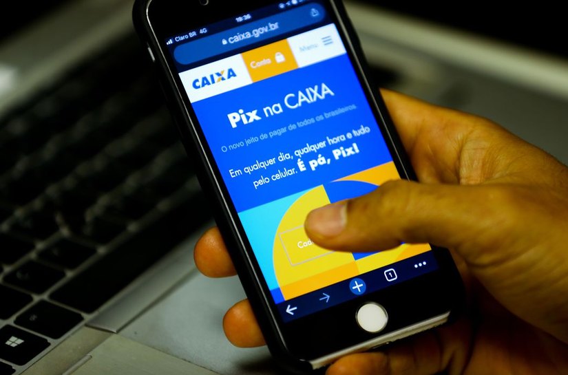 Falha no sistema Pix expõe dados cadastrais de usuários