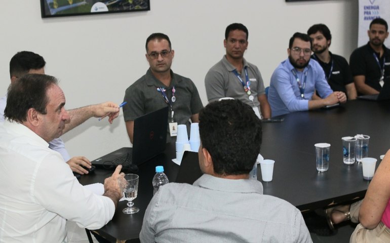 Prefeitura e Equatorial trocam informações para qualificar fornecimento de energia em Arapiraca