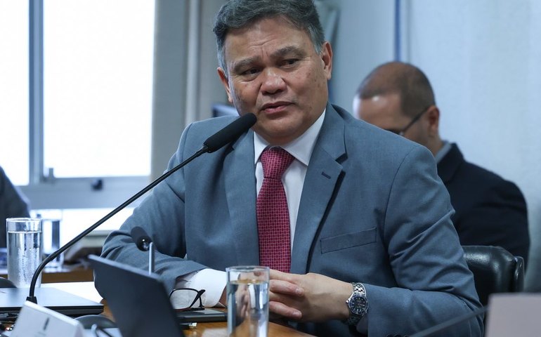 Classificação de facções como terroristas pelos EUA ameaça soberania