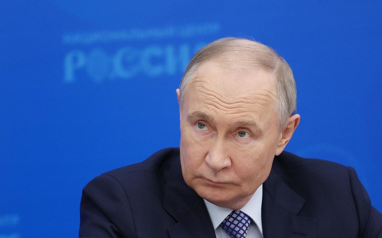 Kremlin: Putin confirma ao Witkoff prontidão da Rússia para negociar com Ucrânia 'sem precondições'