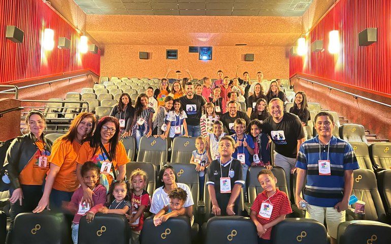 Luz, Câmera e Inclusão: vereador Rodolfo Barros lança projeto e leva crianças assistidas pela instituição Juvenópolis ao cinema