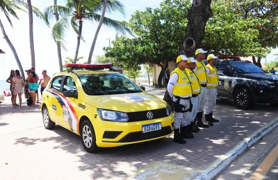 Ronda no Bairro detém jovem por desacato em abordagem na Ponta Verde