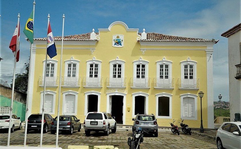 Prefeitura de Penedo informa funcionamento dos serviços municipais durante o feriado da Semana Santa e Tiradentes