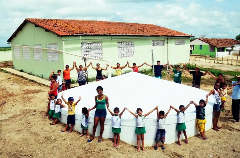 Mais de 20 mil cisternas vão levar água potável a famílias do semiárido