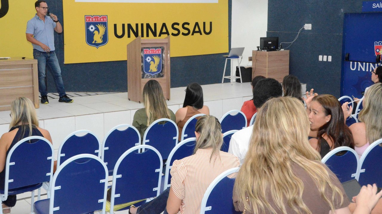 Sesau promove Encontro de Integração da Assistência Farmacêutica com representantes de 60 municípios alagoanos