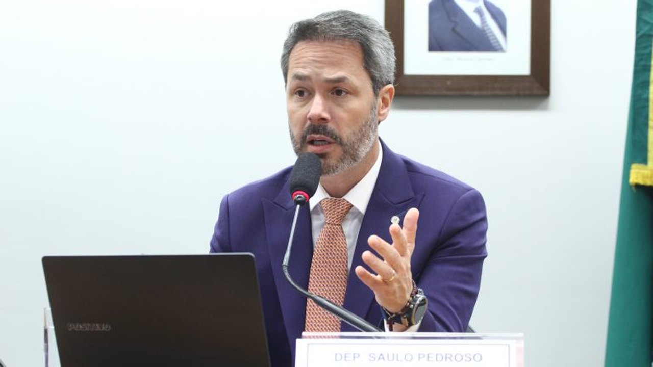 Publicidade de apostas on-line é alvo de críticas em debate na Comissão do Esporte