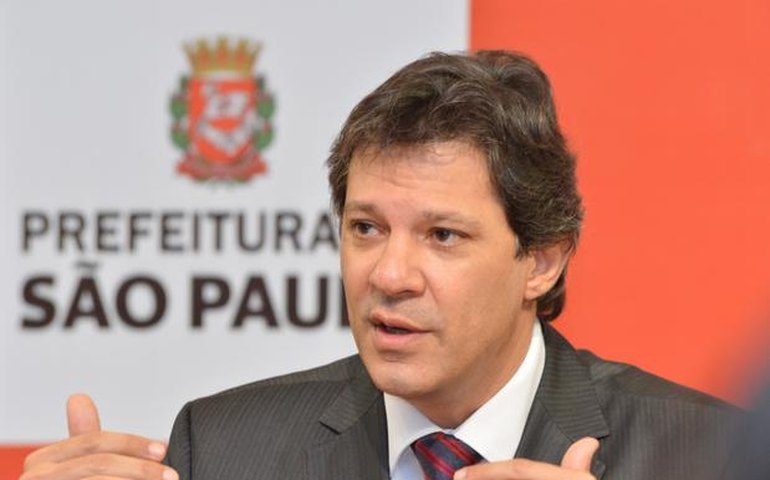 Haddad nega transporte gratuito à torcida durante Copa