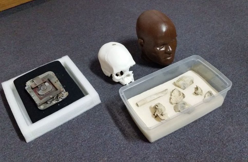 fragmentos crânio de Luzia