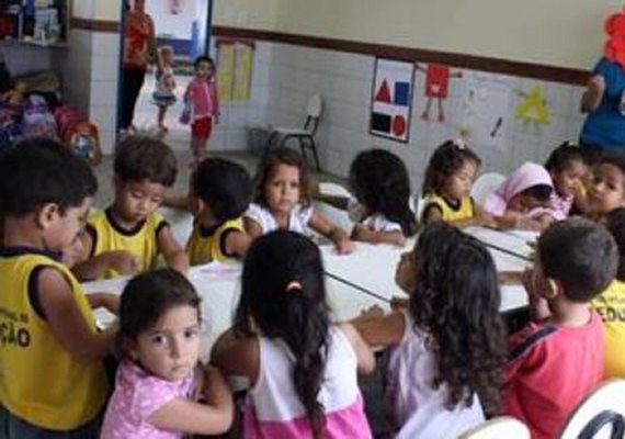Palmeira: Feira livre é atração para novas matrículas da rede municipal de ensino