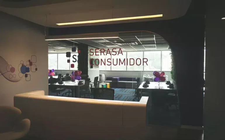 Pedidos de recuperação judicial crescem 52%, maior patamar em 3 anos, diz Serasa