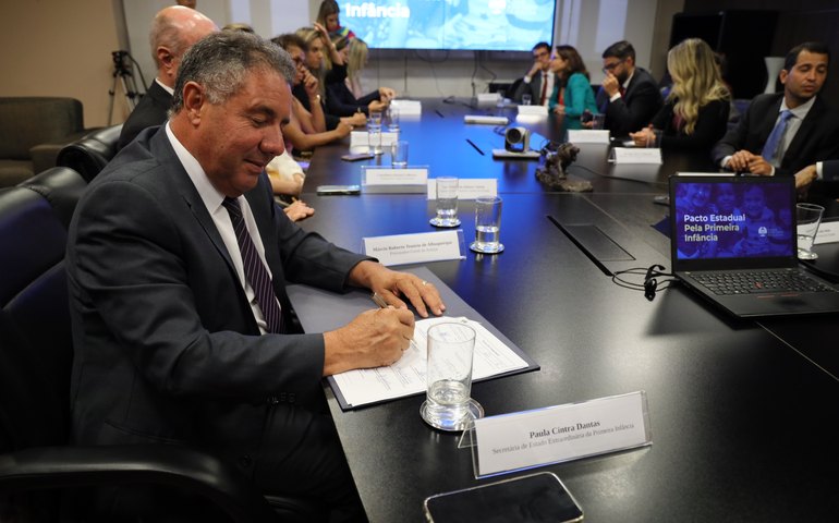 Pacto pela Primeira Infância: Ministério Público renova assinatura de documento que assegura direitos