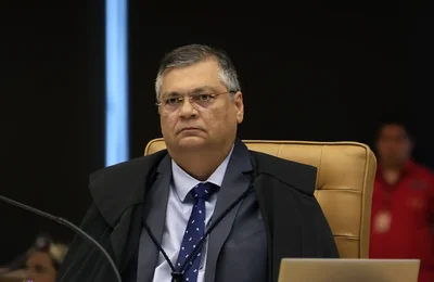 Ministro Flávio Dino pede explicação ao Legislativo e Executivo sobre desvios no Dnocs