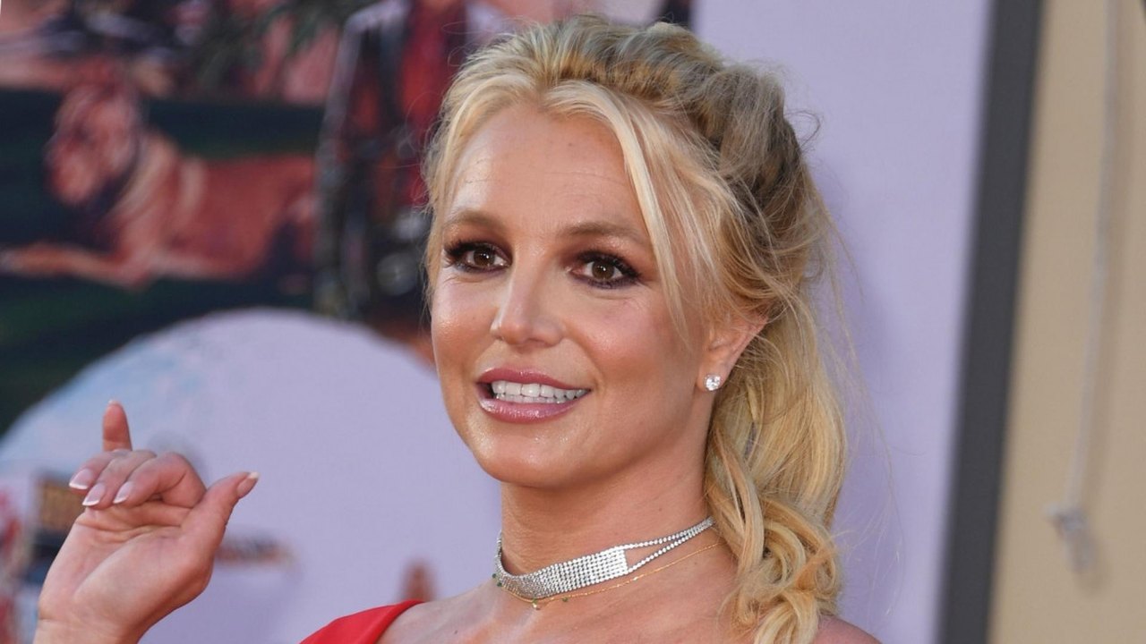 Britney Spears ameaça deixar rede social novamente