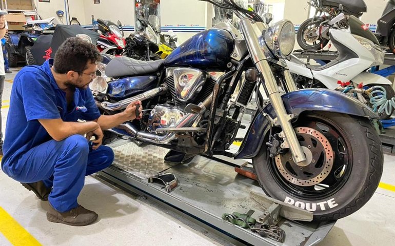 Vendas de motos têm alta de 23,8% em maio ante abril, revela Fenabrave