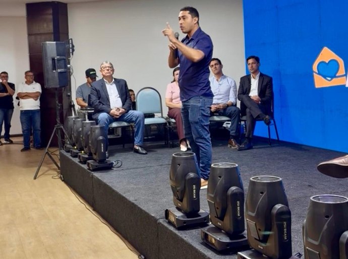 Minha Casa é Massa impulsiona acesso à moradia e fortalece geração de empregos, destaca David do Emprego
