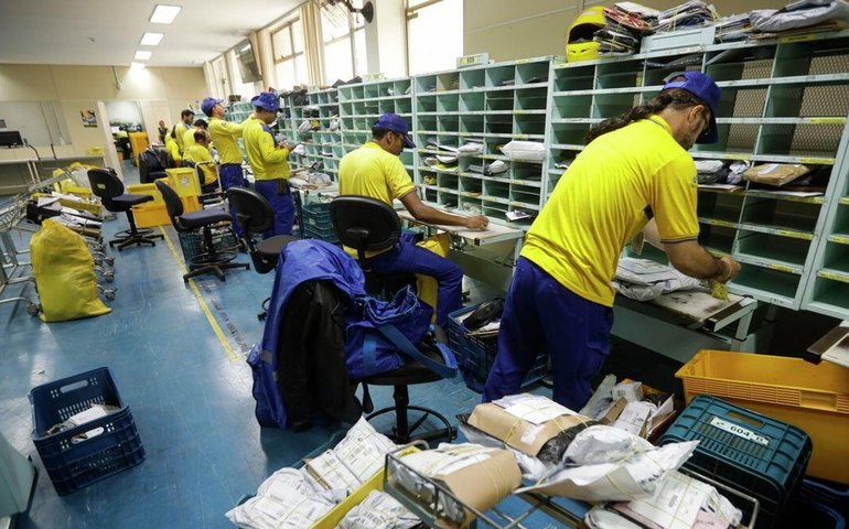Tesouro Nacional aprova empréstimo de R$ 12 bilhões para os Correios