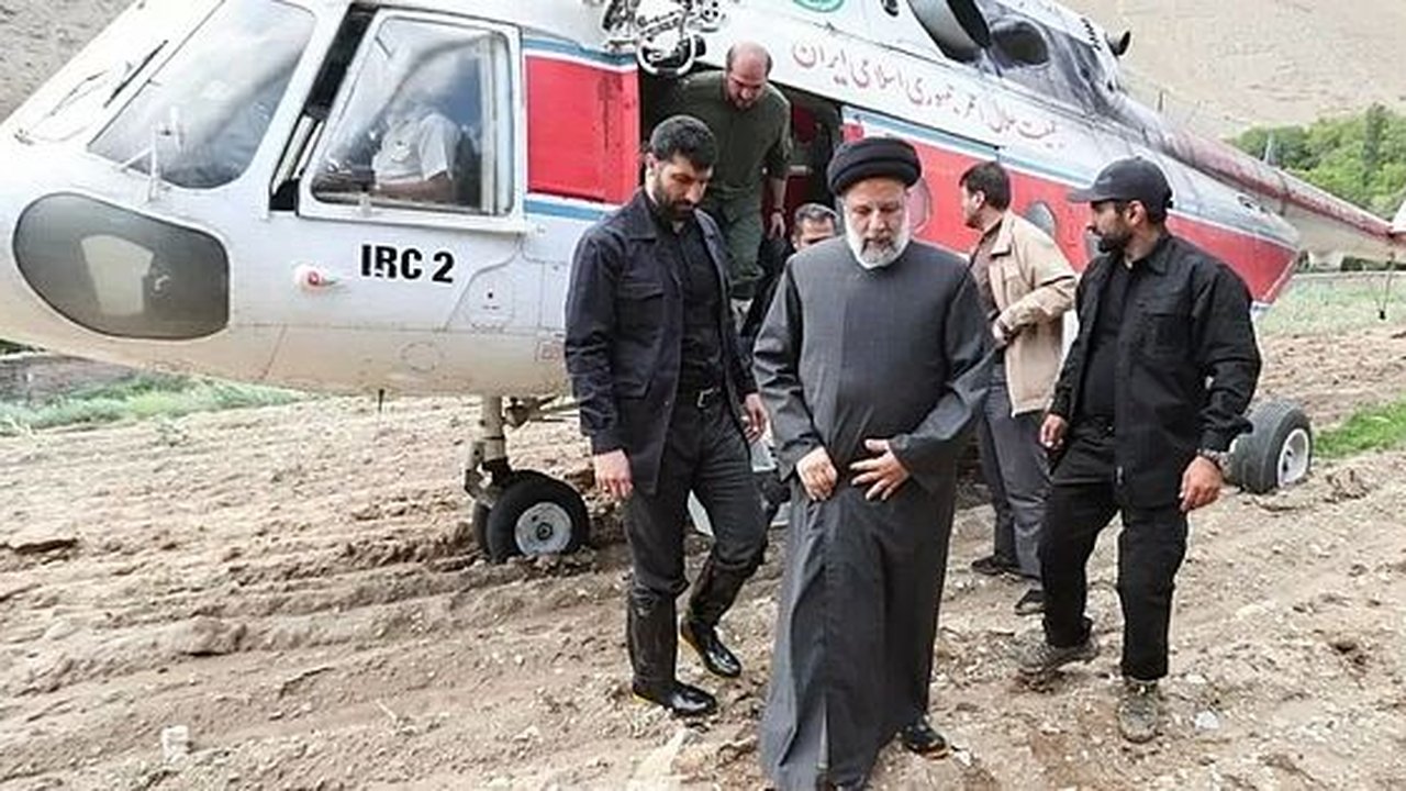 helicóptero levava presidente Raisi e ministros antes de 'incidente'