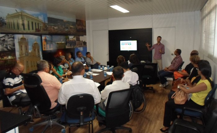 Reunião entre o prefeito George Clemente e o Instituto Camargo Corrêa promove discussão relacionada ao Desenvolvimento Comunitário
