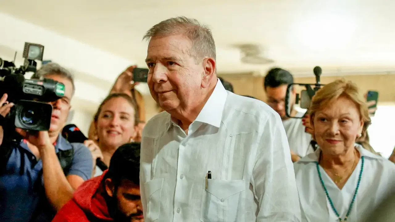 Rival de Maduro nas eleições diz que deixou a Venezuela após sua família ser ameaçada