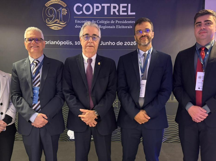 Comitiva do TRE-AL participa do 91º Coptrel e debate ações para as Eleições 2026