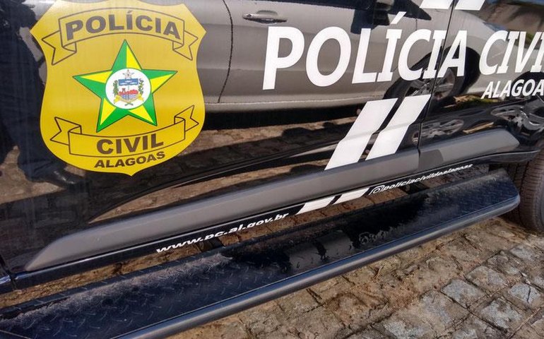 PCAL prende mulher suspeita de maus-tratos contra companheiro em São Miguel dos Campos