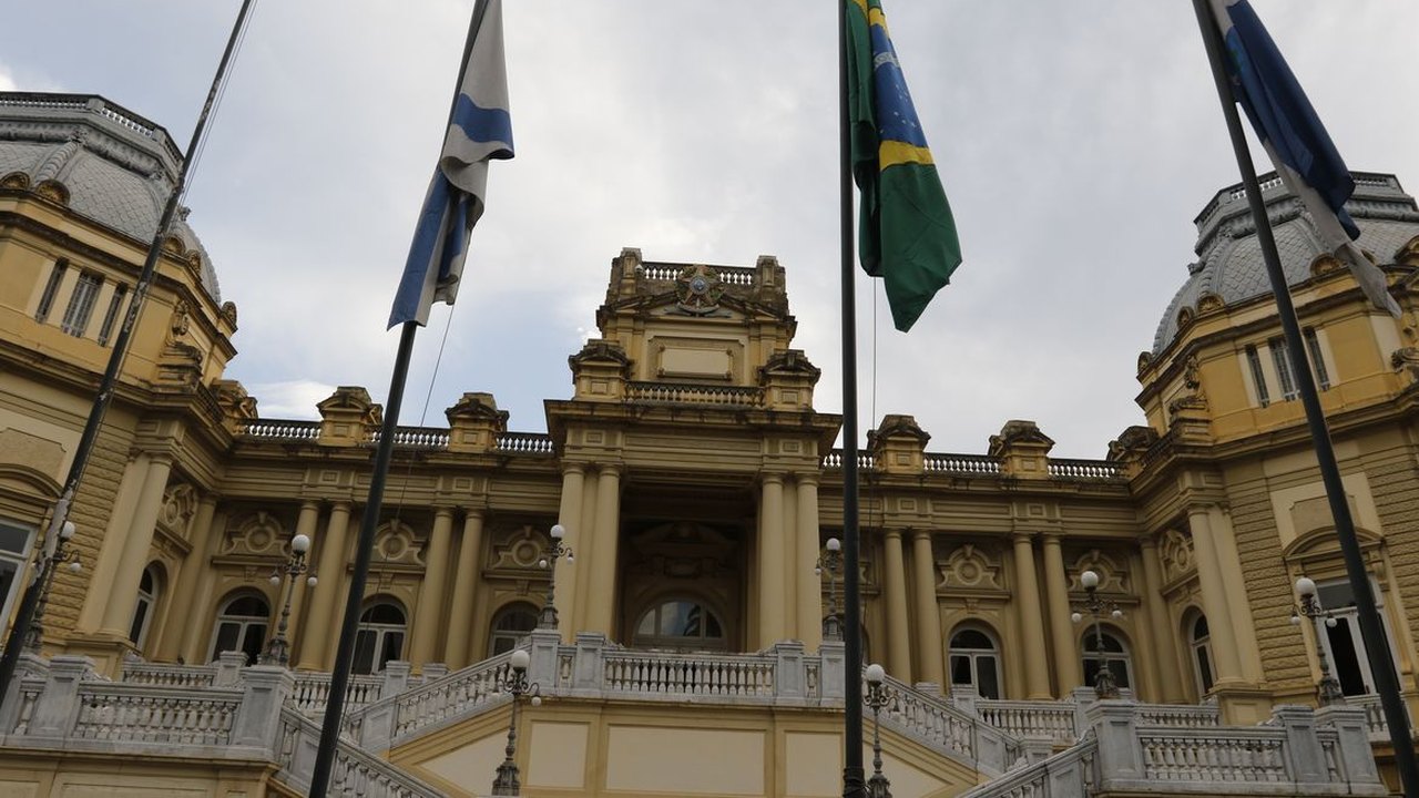 STF marca para 19 de agosto julgamento sobre sucessão no governo do RJ
