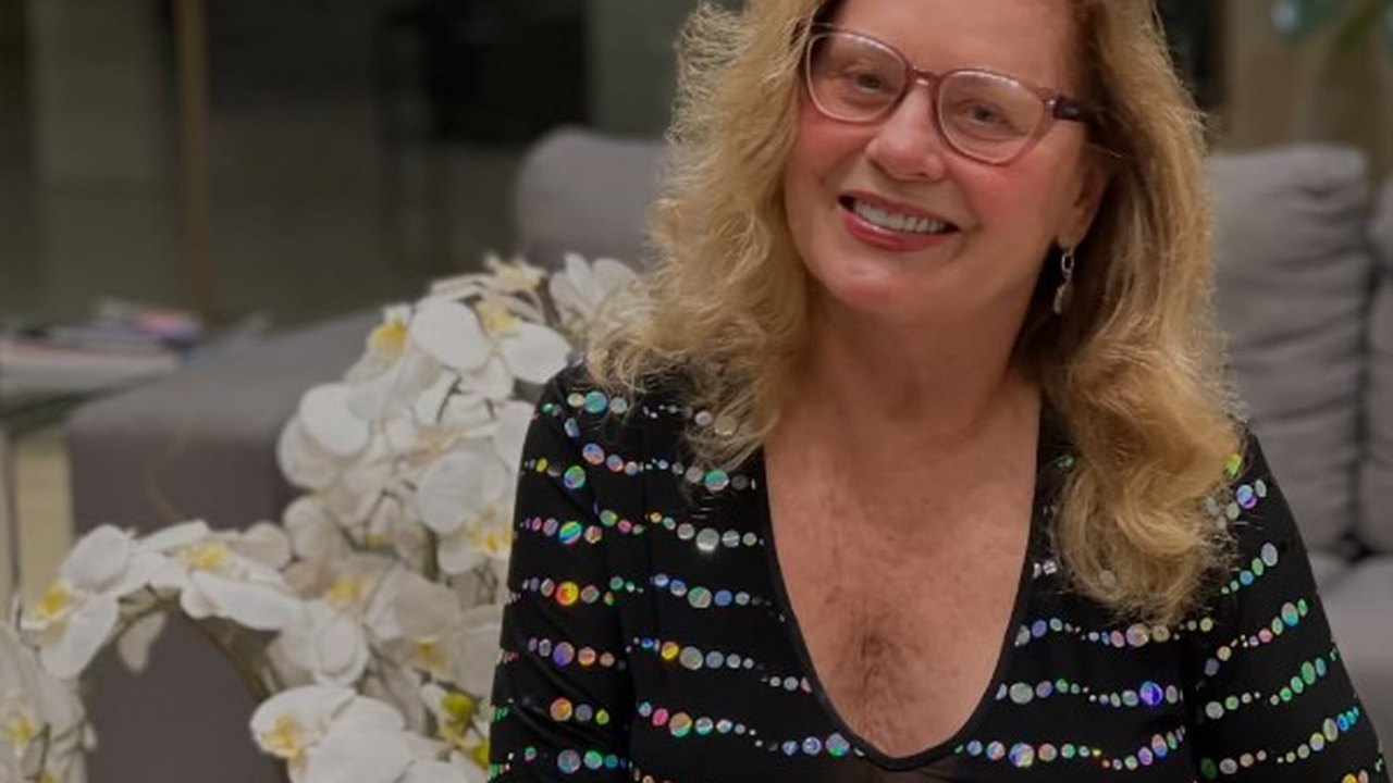 'Sou gostosa e simpática: Vera Fischer fala sobre aceitação da idade e procedimentos estéticos