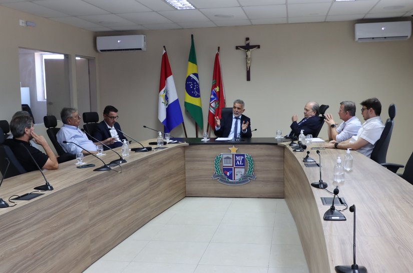 Construções no litoral norte: MPAL, Ademi e Sinduscon dialogam sobre Recomendação enviada à Prefeitura