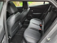 Peugeot aposta na tecnologia híbrida e amplia vendas da linha 2008 2026 - Sérgio Dias (9).jpeg 