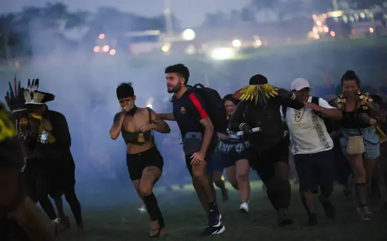 Entre o Voto e o Petróleo: Organizações Indígenas lançam manifesto de alerta ao Governo