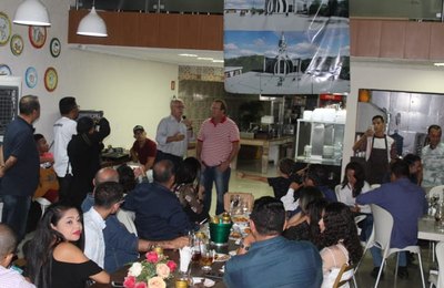 Rogério Teófilo participa de festa em comemoração ao Dia do Radialista 