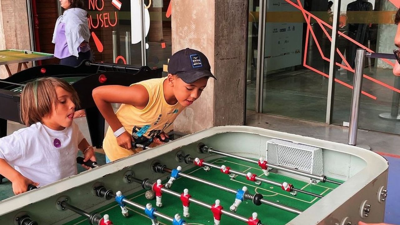 Museu do Futebol tem brincadeiras e exposição como atração de férias
