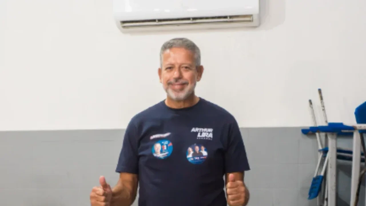 Arthur Lira vota em Pilar e defende mais investimentos para Alagoas