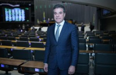 Beto Richa apresenta projeto para barrar decreto que ameaça APAEs