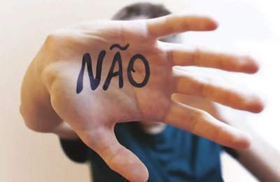 Não! Não! Não”! Não...