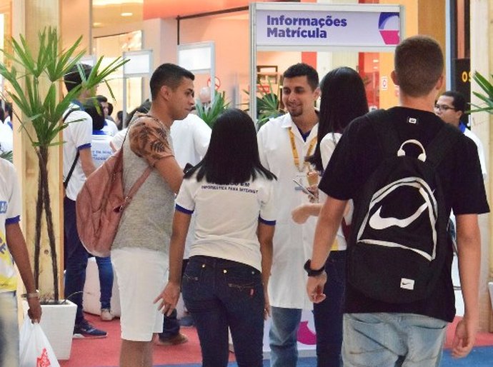 Estudantes da Escola Sesi/Senai de Maceió apresentam projetos inovadores