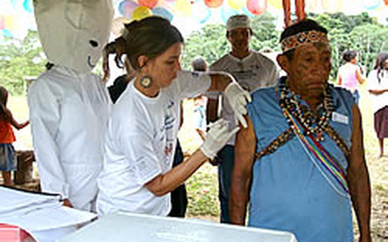 Ministério da Saúde lança mês de vacinação dos povos indígenas
