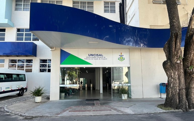 Inscrições para professor substituto em Medicina e Enfermagem da Uncisal estão abertas até 16 de janeiro