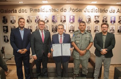 Detran e TJ firmam acordo de cooperação para agilizar processos extrajudiciais do juizado de acidentes de trânsito