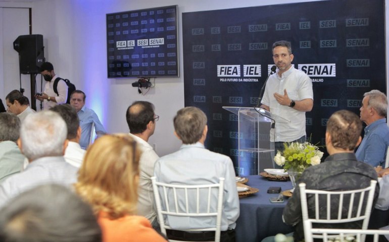 Paulo Dantas comemora a geração de 30 mil novos empregos em Alagoas