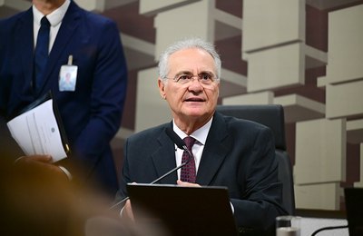 CAE adia para esta quarta-feira votação da isenção do Imposto de Renda