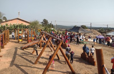 Com foco em saúde, São Miguel dos Campos recebe o "Dia do Bem Fazer" com a construção de uma praça comunitária