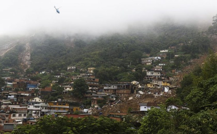 Prefeitura de Petrópolis anuncia 18 obras após temporal