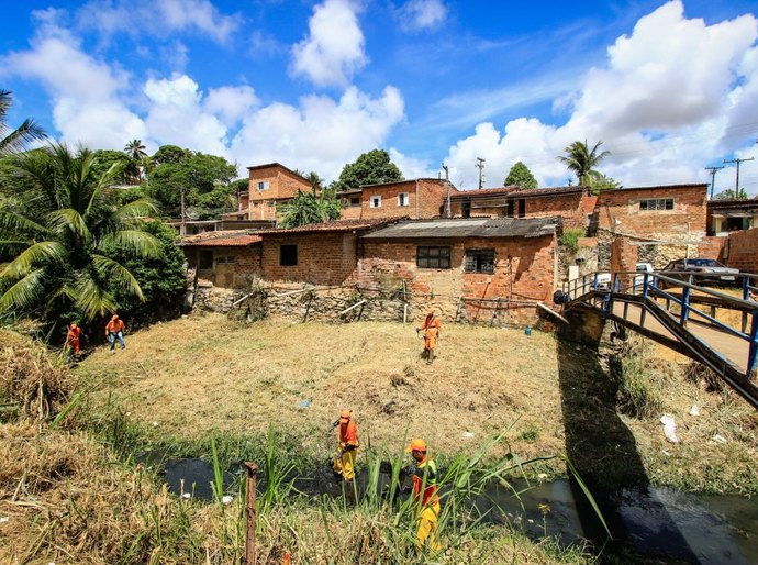 Obras levam melhorias a comunidades de Maceió