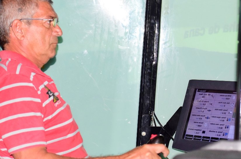 Senai/AL qualifica operadores de colheitadeira de usina sergipana